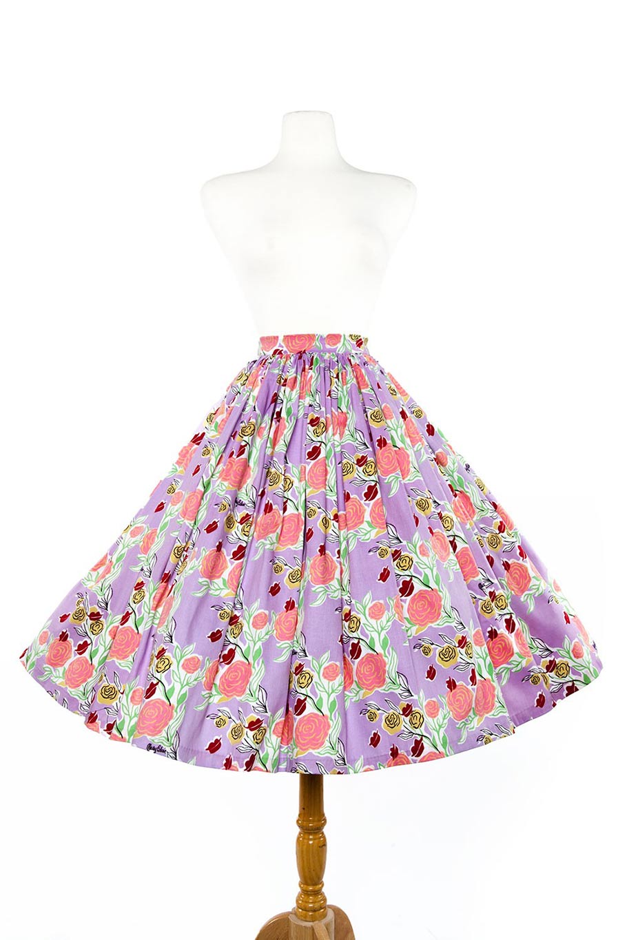 Jenny skirt in lips and roses print in lavender. (Click to enlarge.)