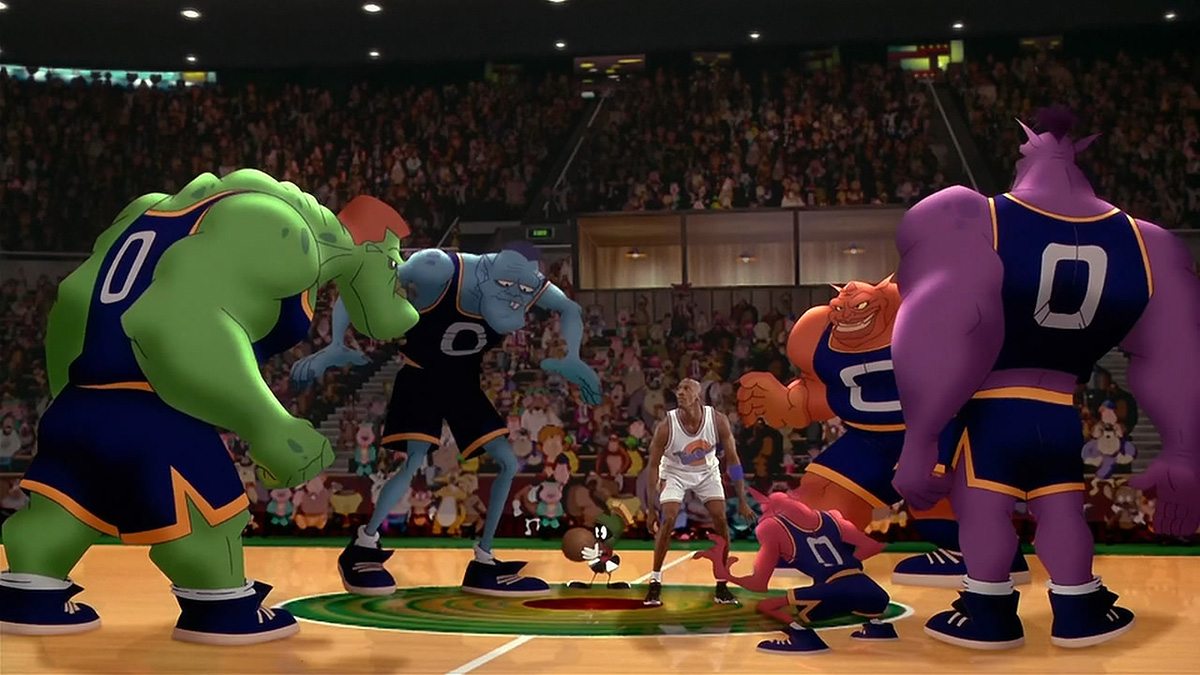 Michael Jordan takes on the Monstars. Image courtesy Cinesite.