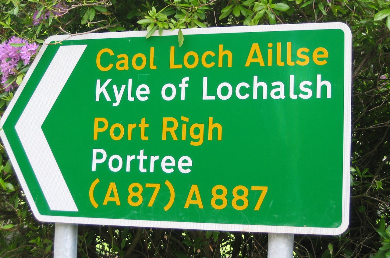 Gaelic sign