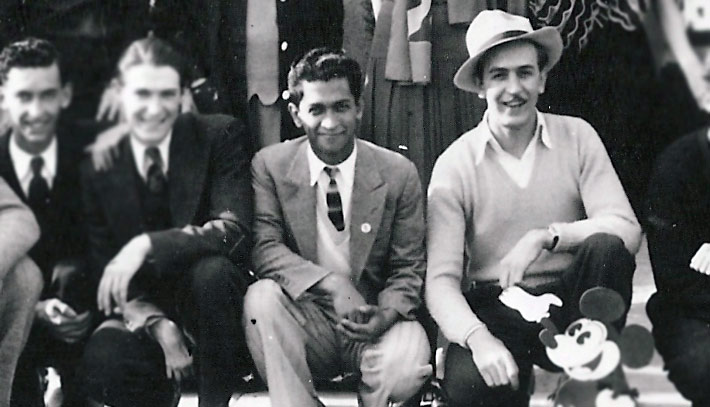 Carlos Manriquez with Walt Disney, 1930.