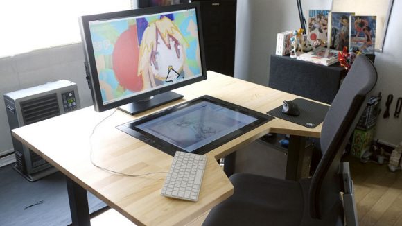 Japanese Artist Builds Custom Cintiq Embedded Desk