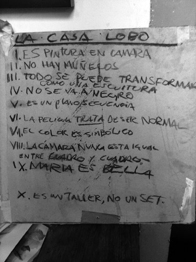 The filmakers' "rules" in Spanish.