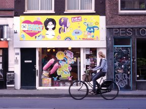 The Hanazuki storefront in Amsterdam, Netherlands. The store no longer exists.